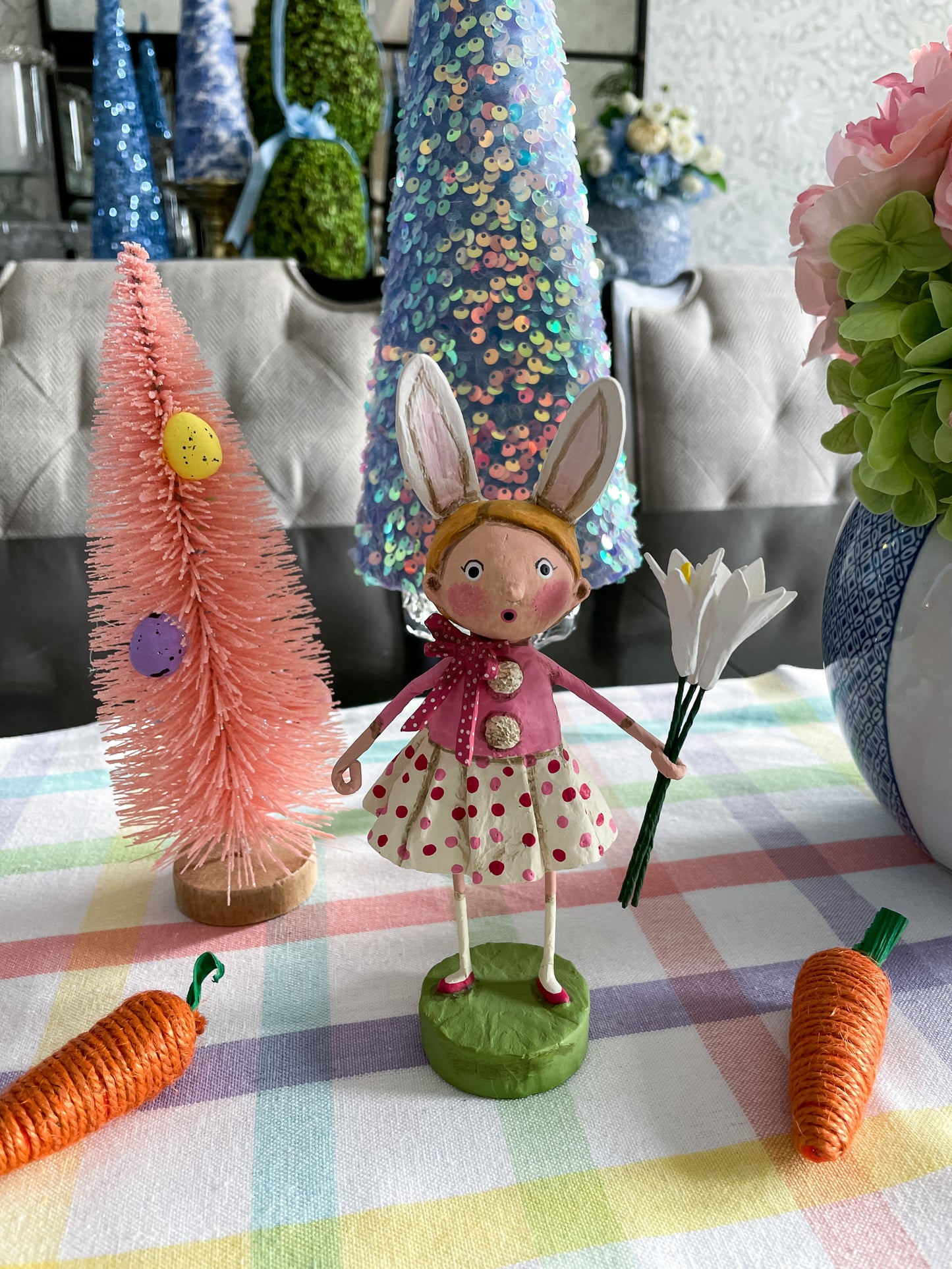 Easter Lily by Lori Mitchell