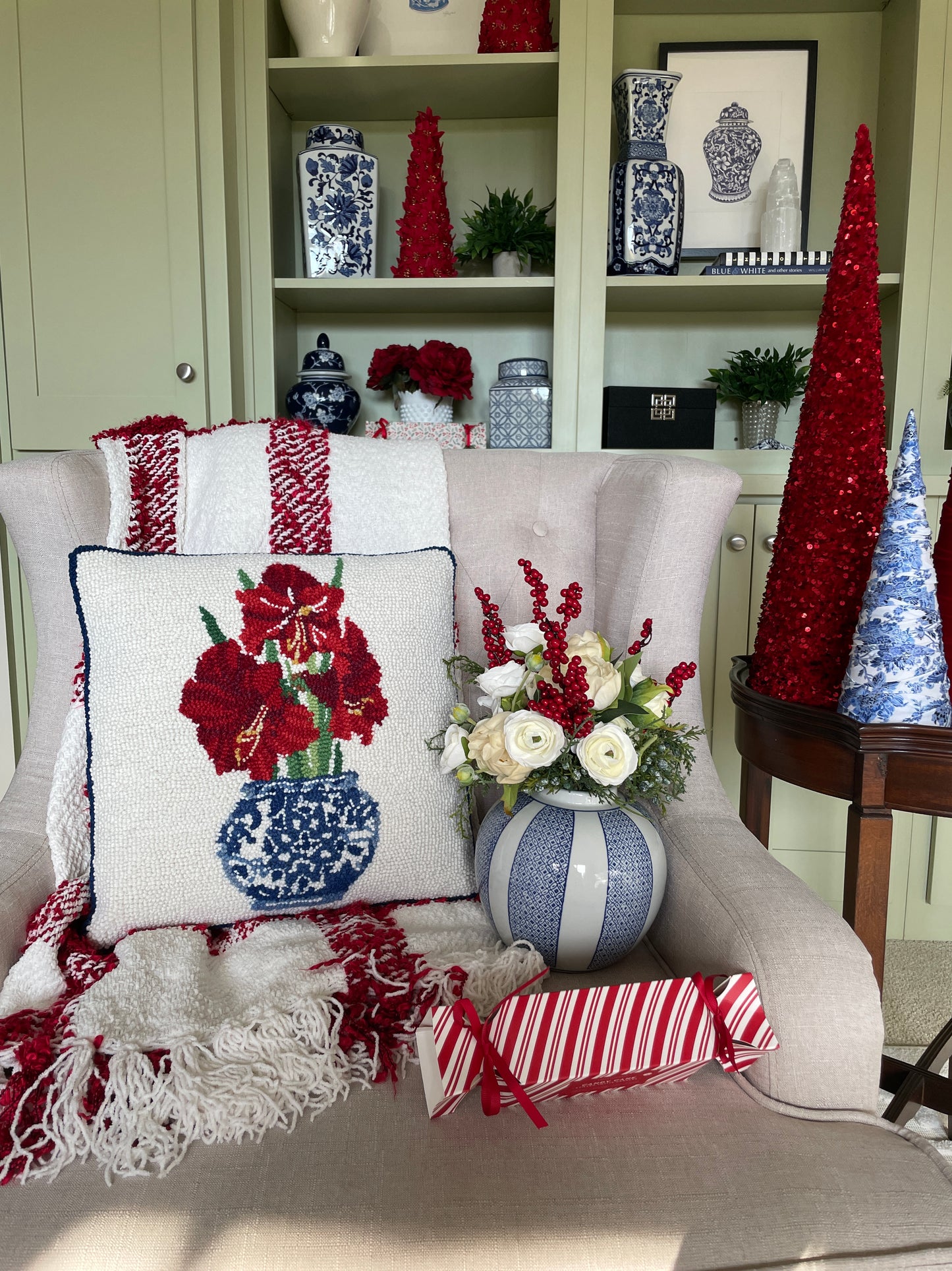 Holiday Chinoiserie Amaryllis Hook Pillow