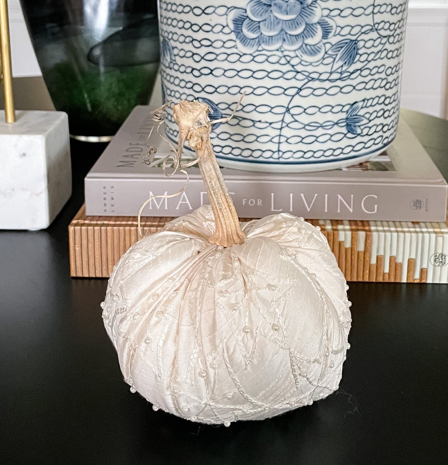 Antique Pearl Pumpkin