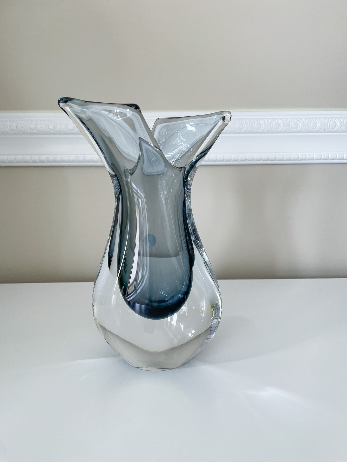 Archimede Seguso Flavio Poli Smokey Grey Vase Italian Murano Glass